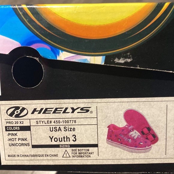 Heelys Youth size 3 - Picture 2 of 6